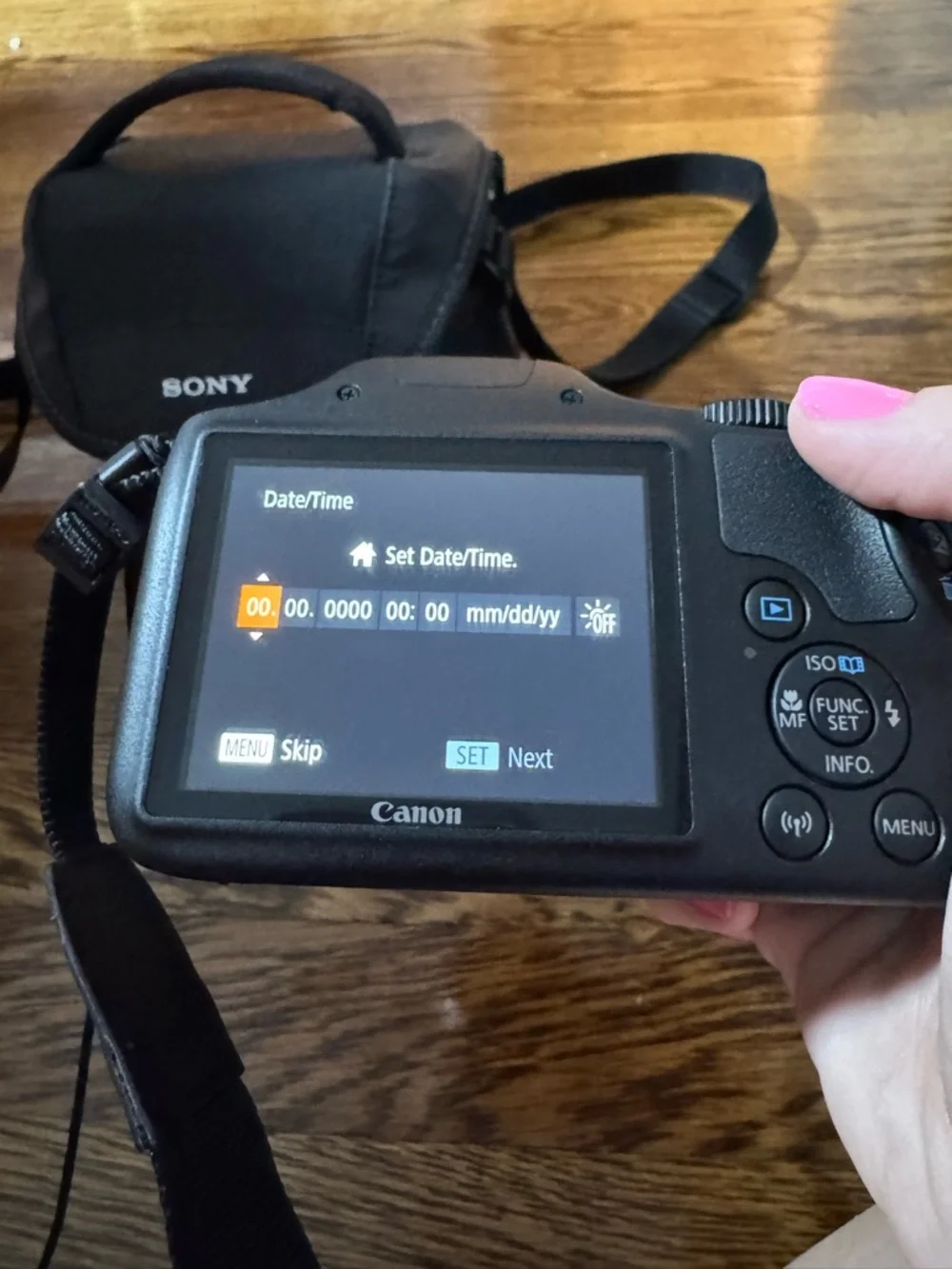 Canon PowerShot SX540 with Sony Black Camera Case